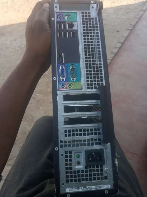 i5 Lenovo PC Box (NO HARDDRIVE)