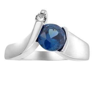 **GORGEOUS ROUND CUT WHITE GOLD  BLUE SAPPHIRE RING**