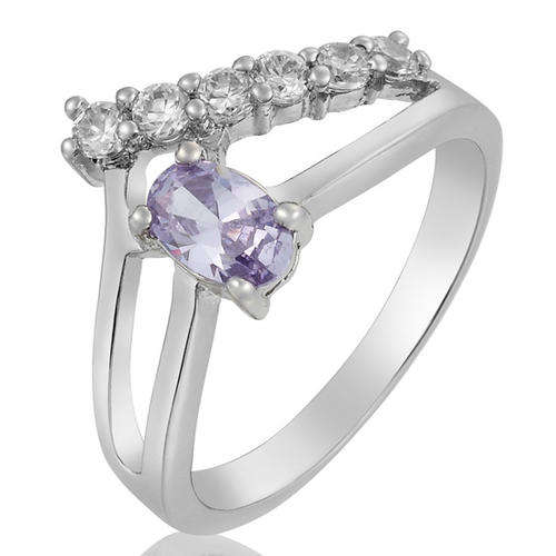 **CLASSIC WHITE GOLD OVAL CUT TANZANITE RING**