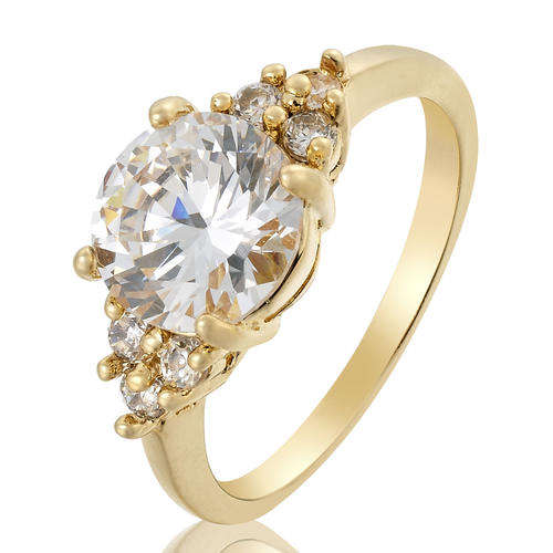 **STUNNING YELLOW GOLD ROUND CUT WHITE SAPPHIRE SOLITAIRE RING**