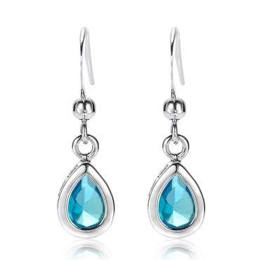 **GORGEOUS PEAR CUT AQUAMARINE EARRINGS SET IN  WHITE GOLD**