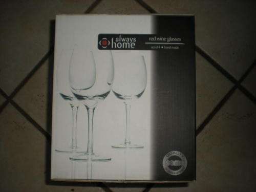 Red wine glasses x4 per box