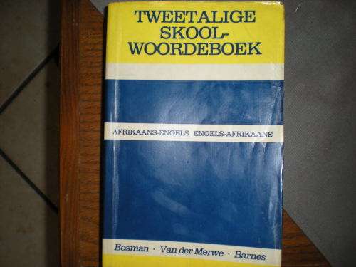 Tweetalige skoolwoordeboek Bosman-van der merwe-barnes 9e uitgawe 1987