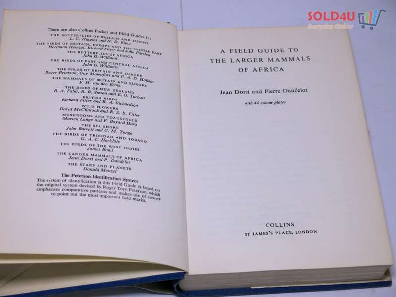 A Field Guide to the Larger Mammals of Africa by Pierre Dorst, Jean, And Dandelot