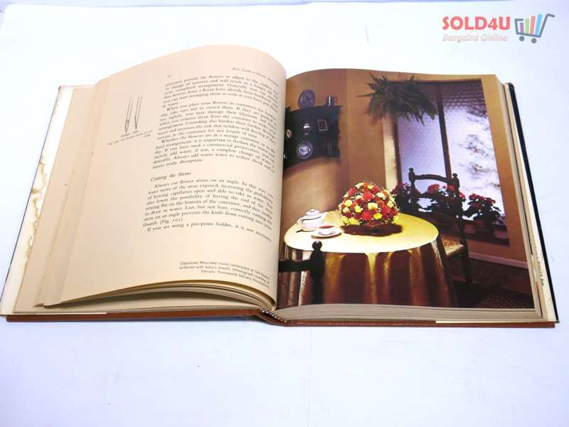 Basic Guide to Flower Arranging by Florence Bell Hillier