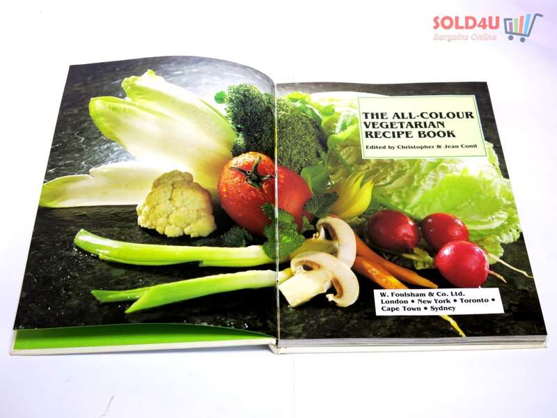 All Colour Vegetarian Recipes by Christopher Conil