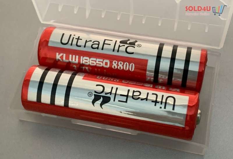 18650 Li-ion Rechargeable Battery 8800mAh 3.7V [ set of 2 in Plastic Box ]