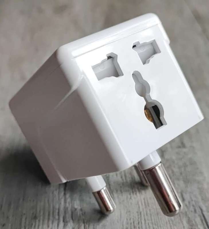 Universal Multi AC Adaptor - Universal 15A 3Way Travel Adapter - 3 Pin Plug