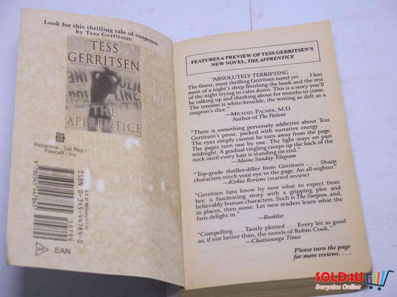 The Surgeon by Tess Gerritsen