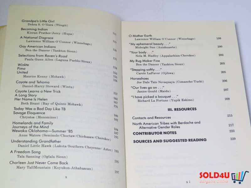 Living the Spirit - A Gay American Indian Anthology - Will Roscoe