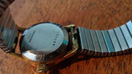 Vintage mechanical watch for the blind - working