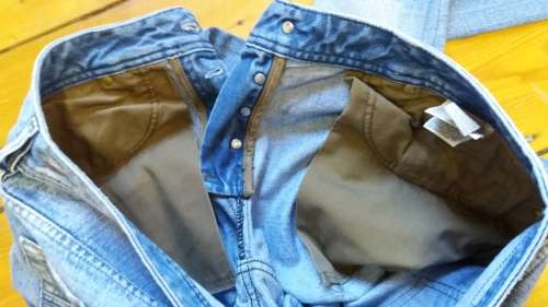 MENS DIESEL JEANS- SIZE 34- HARDLY WORN