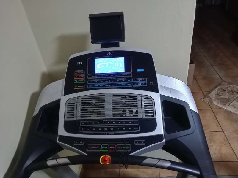 Nordic Track T7 Treadmill (see description please)