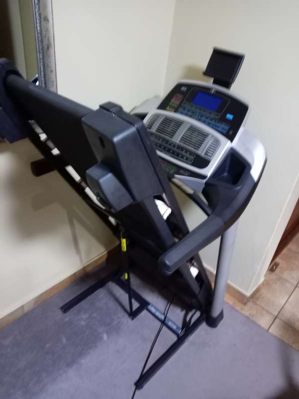 Nordic Track T7 Treadmill (see description please)