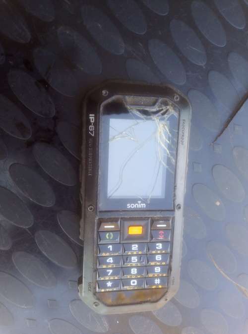 Sonim IP-67 phone ( Please Read)