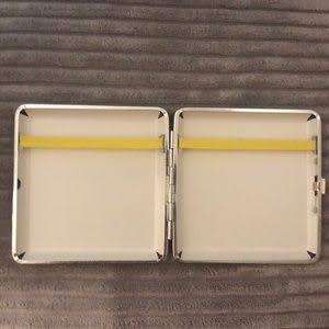 J and Y Cigarette Case