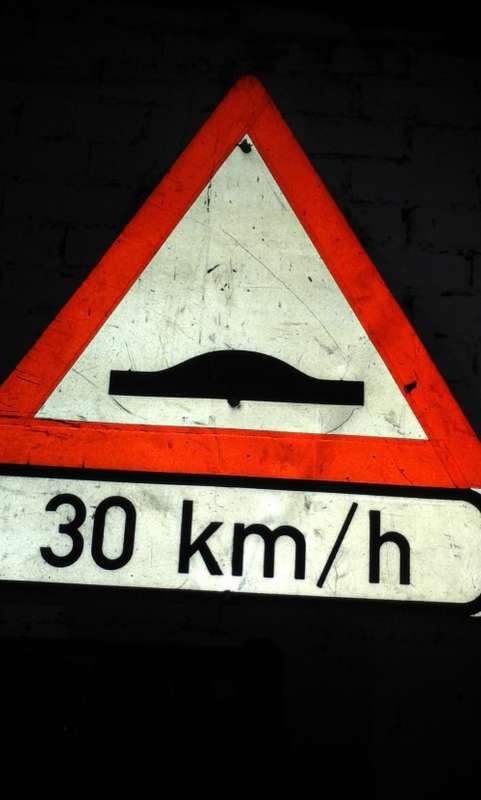 30 km sign