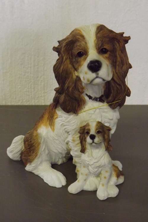 CAVALIER KING CHARLES SPANIEL WITH PUPPY - BROWN AND WHITE - from SUEZYT