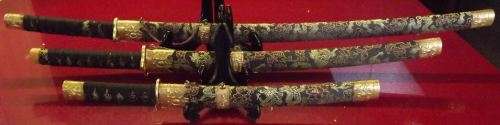 SET OF THREE SWORDS WITH GOLDEN DRAGON ON SCABBARDS from SUEZYT
