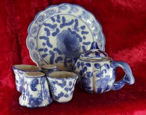 CHINESE SMALL PUMPKIN AND SUNFLOWERS  TEA SET  - from SUEZYT