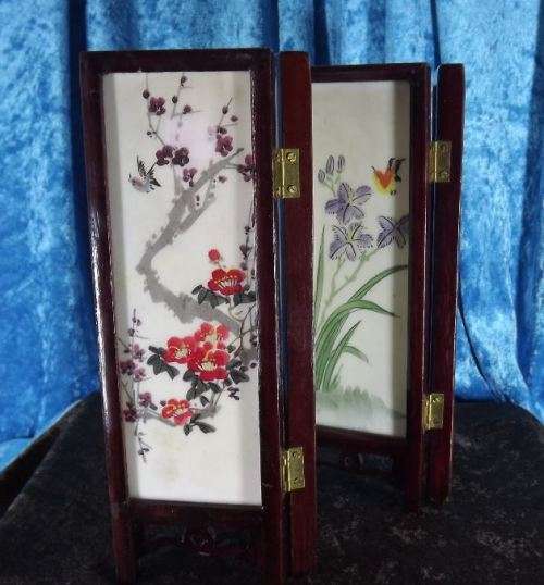 CHINESE VINTAGE CERAMIC TABLE SCREEN OF FOUR DECORATED PANELS from SUEZYT - **FREE SHIPPING**