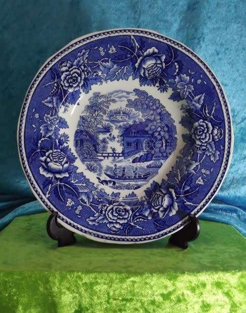 WALL PLATE BLUE AND WHITE 'ARABIA'  from SUEZYT