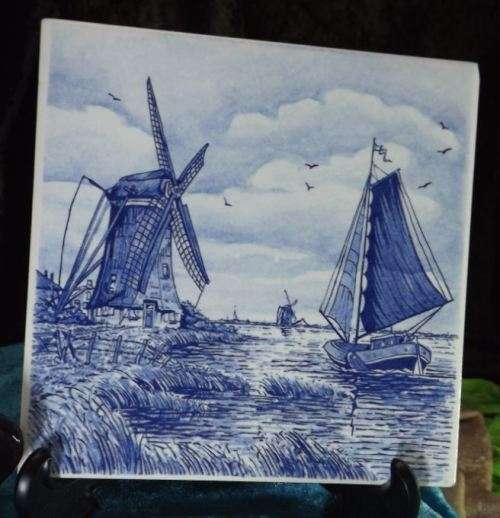 TWO VINTAGE DELFT PORCELAIN TILES from SUEZYT
