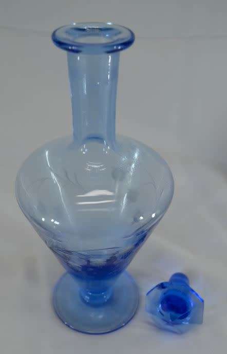 ART DECO CLEAR BLUE GLASS ETCHED DECANTER -  VINTAGE - from SUEZYT