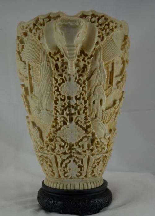 ORIENTAL CARVED SOAPSTONE VASE - from SUEZYT