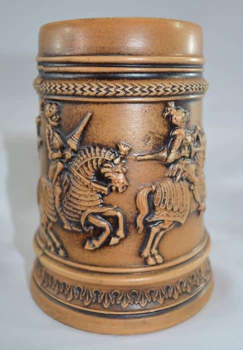 BEER TANKARD MEDIEVAL DESIGN - from SUEZYT