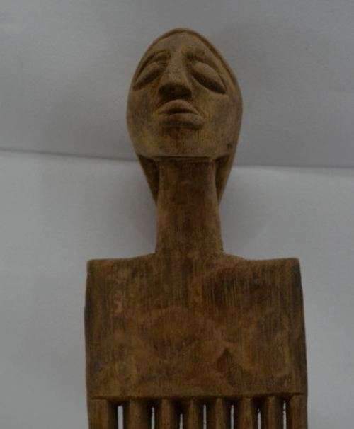 AFRICAN ZAIRE BAPENDE TRIBE COMB 2  from SUEZYT