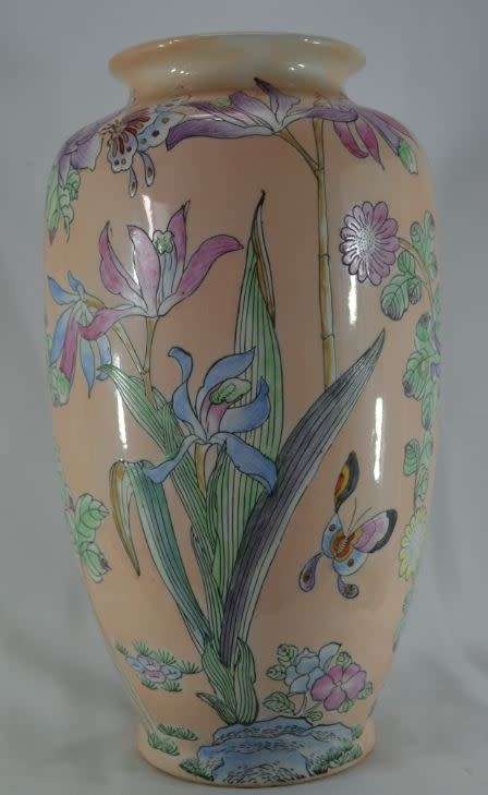 R E D U C E D  = STUNNING MACAU VASE - 36cms - from SUEZYT