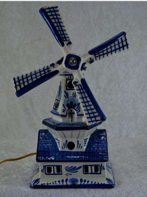 "RESERVED FOR RUDIE "BEAUTIFUL DELFT WINDMILL LAMP - WORKING - from SUEZYT