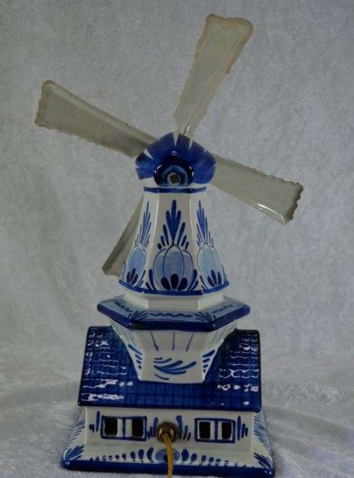 "RESERVED FOR RUDIE "BEAUTIFUL DELFT WINDMILL LAMP - WORKING - from SUEZYT