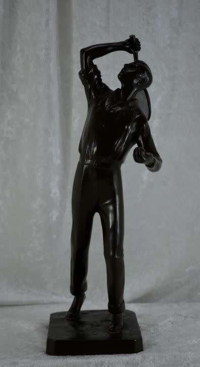 SPELTER TENNIS PLAYER BY WILHEM ZWICK - ANTIQUE =  from SUEZYT