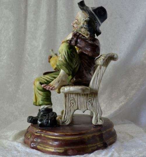 "reserved" LARGE CAPODIMONTE CHARACTER FIGURINE - TRAMP ON BENCH - from SUEZYT