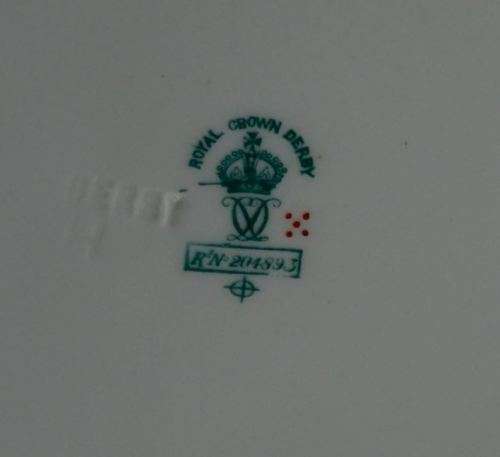 SET OF 2 ROYAL CROWN DERBY PLATES 1940's - from SUEZYT