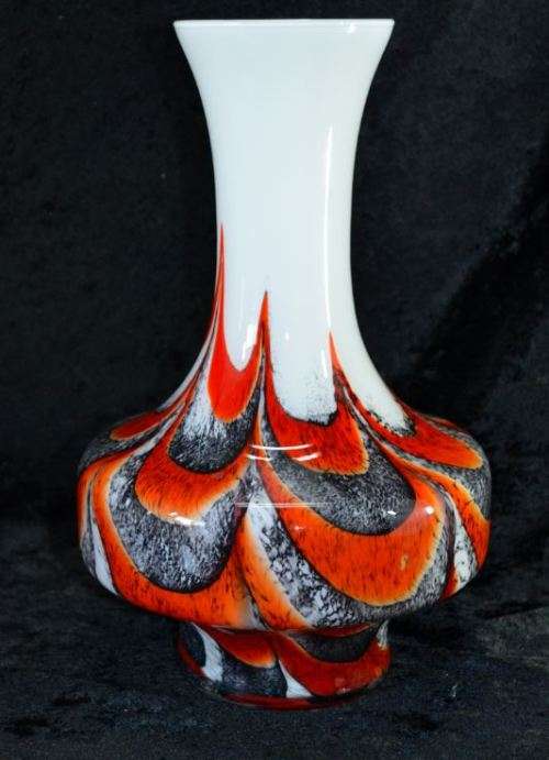 SHAPELY MURANO FLORENCE GLASS VASE - from SUEZYT