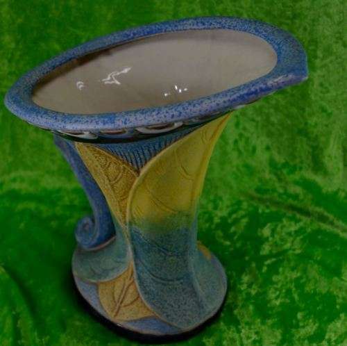 AMPHORA CZECH VASE - VINTAGE - from SUEZYT