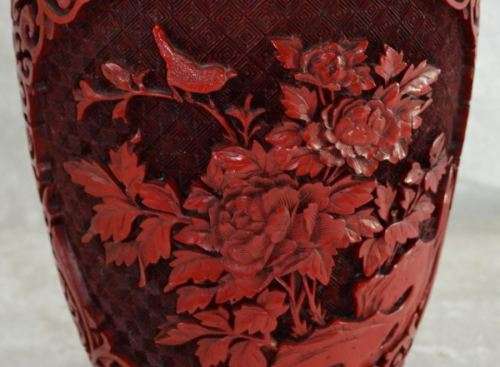 RESERVED FOR CULL1NGWORTH CHINESE CINNABAR VASE  - from SUEZYT