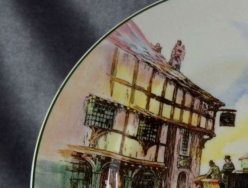 ROYAL DOULTON PLATE - from SUEZYT