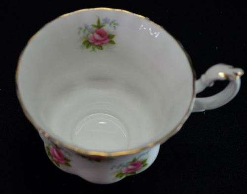 reserved ROYAL ALBERT "FORGET-ME-NOT-ROSE" REPLACEMENT CUP - from SUEZYT