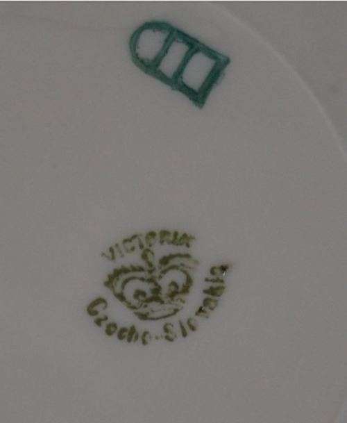 reserved for Vicci CZECHOSLOVAKIAN "VICTORIA" PLATES (TWO) - from SUEZYT