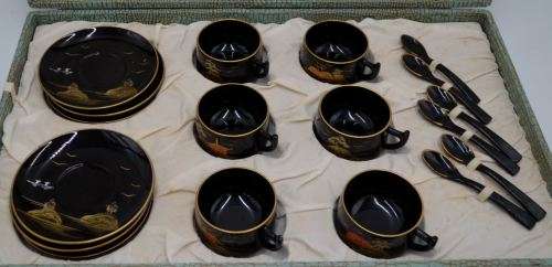 JAPANESE MID CENTURY BLACK LACQUER AND GOLD GILDED TEA SET - from SUEZYT