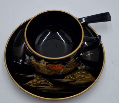 JAPANESE MID CENTURY BLACK LACQUER AND GOLD GILDED TEA SET - from SUEZYT