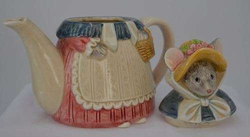 OTAGIRI MISSY MOUSE TEAPOT - JAPAN - VINTAGE - from SUEZYT