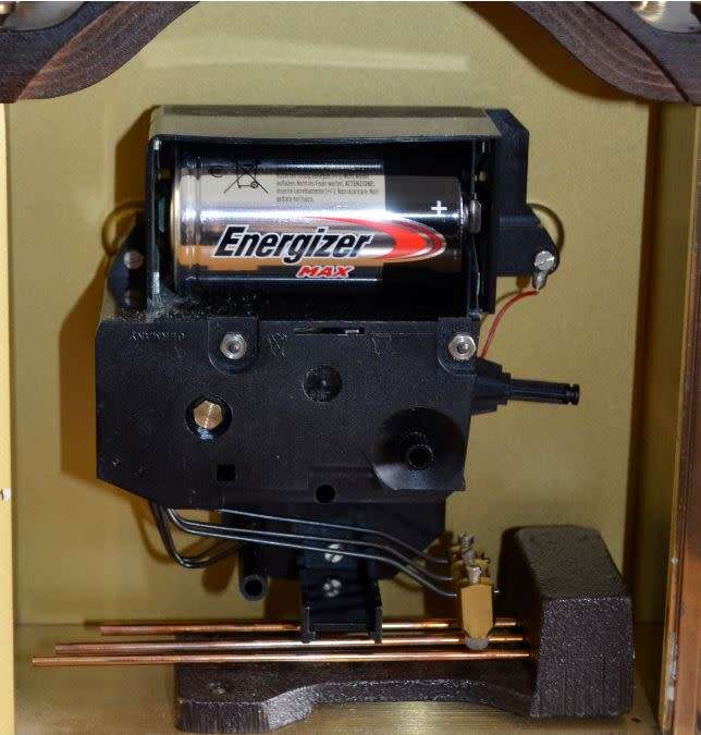 Kundo `mega-quartz` chiming bracket clock from West Germany - FROM SUEZYT