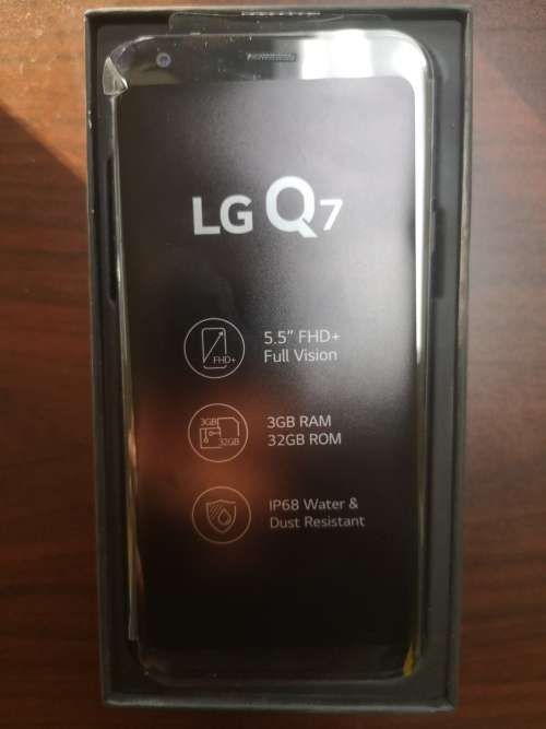 Brand New LG Q7