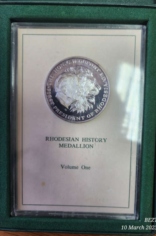 Rhodesian History Medallion Volume 1: First President C.W. Dupont ( Pure Silver)
