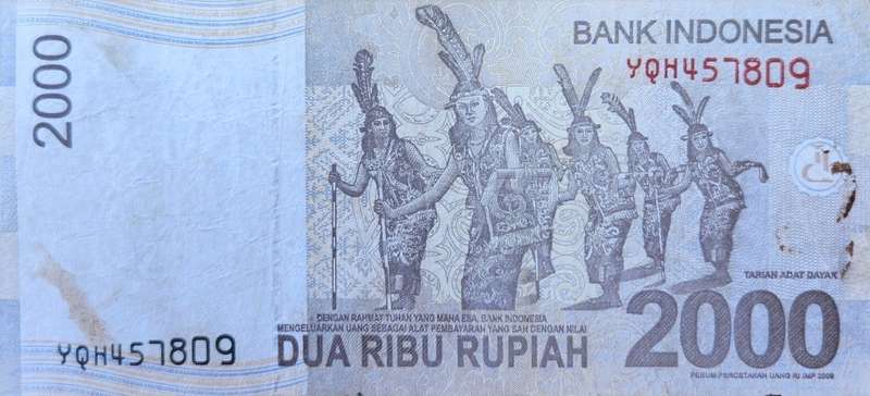 2000 RUPIAH - Indonesia